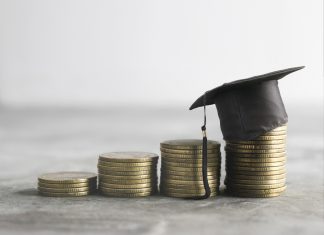 what is merit based scholarship